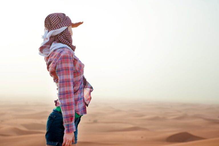 young-woman-desert